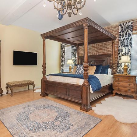 Beland Mansion-Royal Crown Suite! فورت سميث المظهر الخارجي الصورة